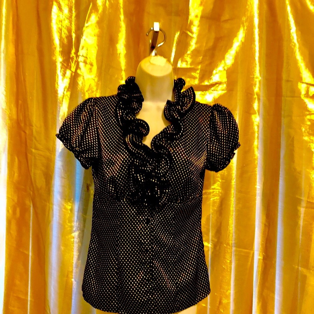 Byline Byer CA ruffled blouse
